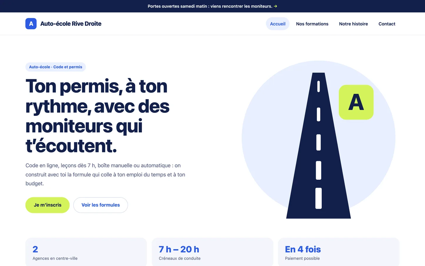 Accueil du site de démonstration d’une auto-école, design clair et moderne.